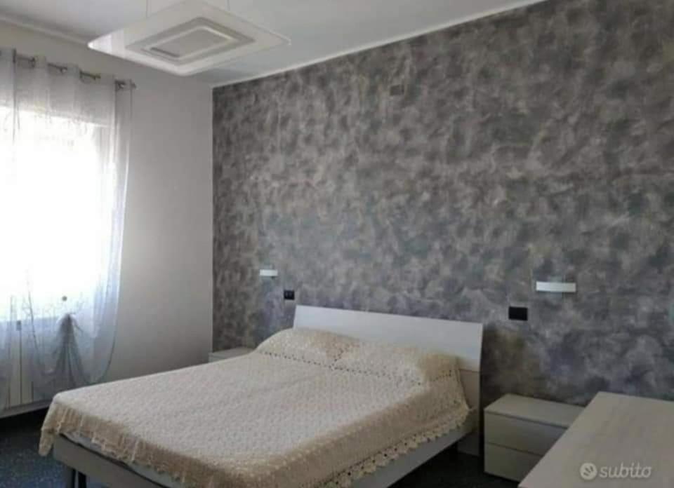 Ad Un Passo Dal Mare Apartment Savona Exterior photo